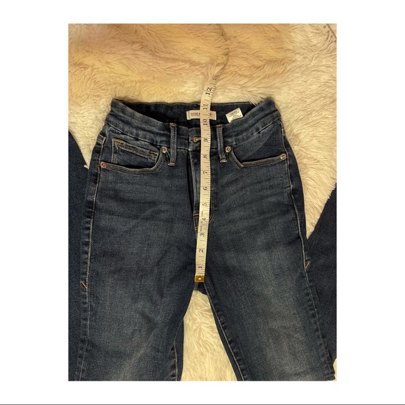 Good American Good Legs Jeans - Picture 6 of 9